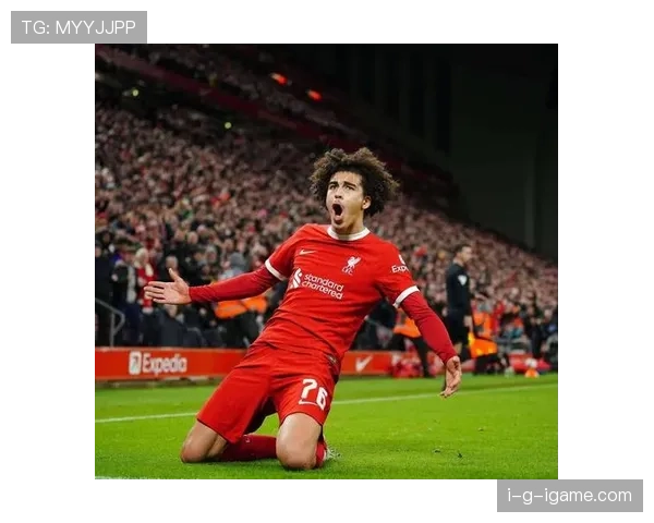 2023足球新星榜：热门球员闪耀赛场，表现引领潮流