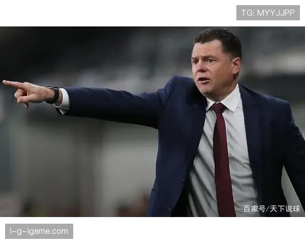 布斯克茨状态回暖：传球大师重掌中场节奏引关注